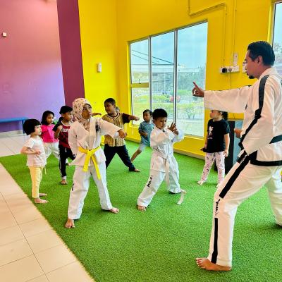 Kelas Taekwondo TBS
