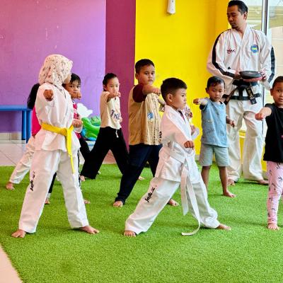 Kelas Taekwondo TBS